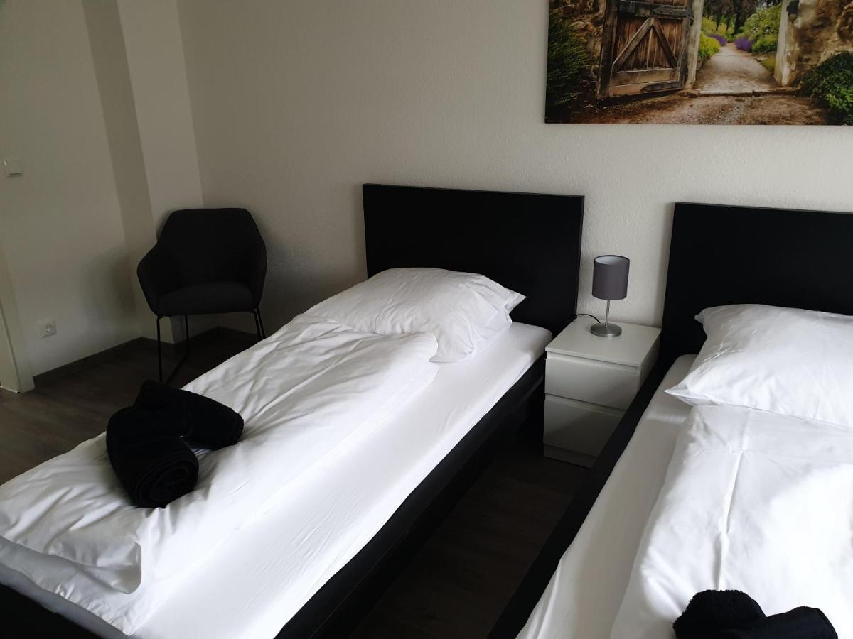 Flora Apartments 겔젠키르헨 객실 사진
